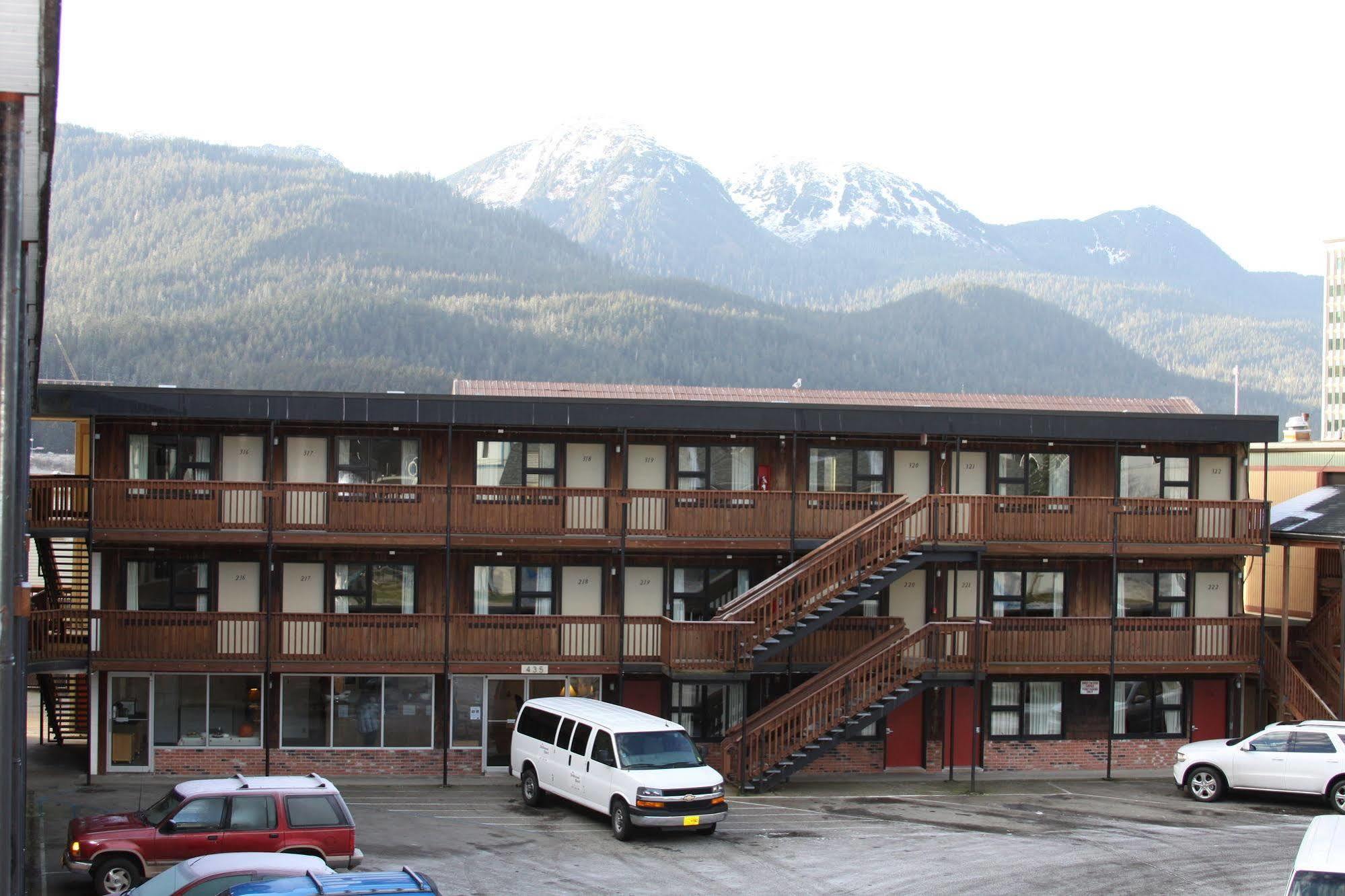 The Driftwood Lodge Juneau Kültér fotó
